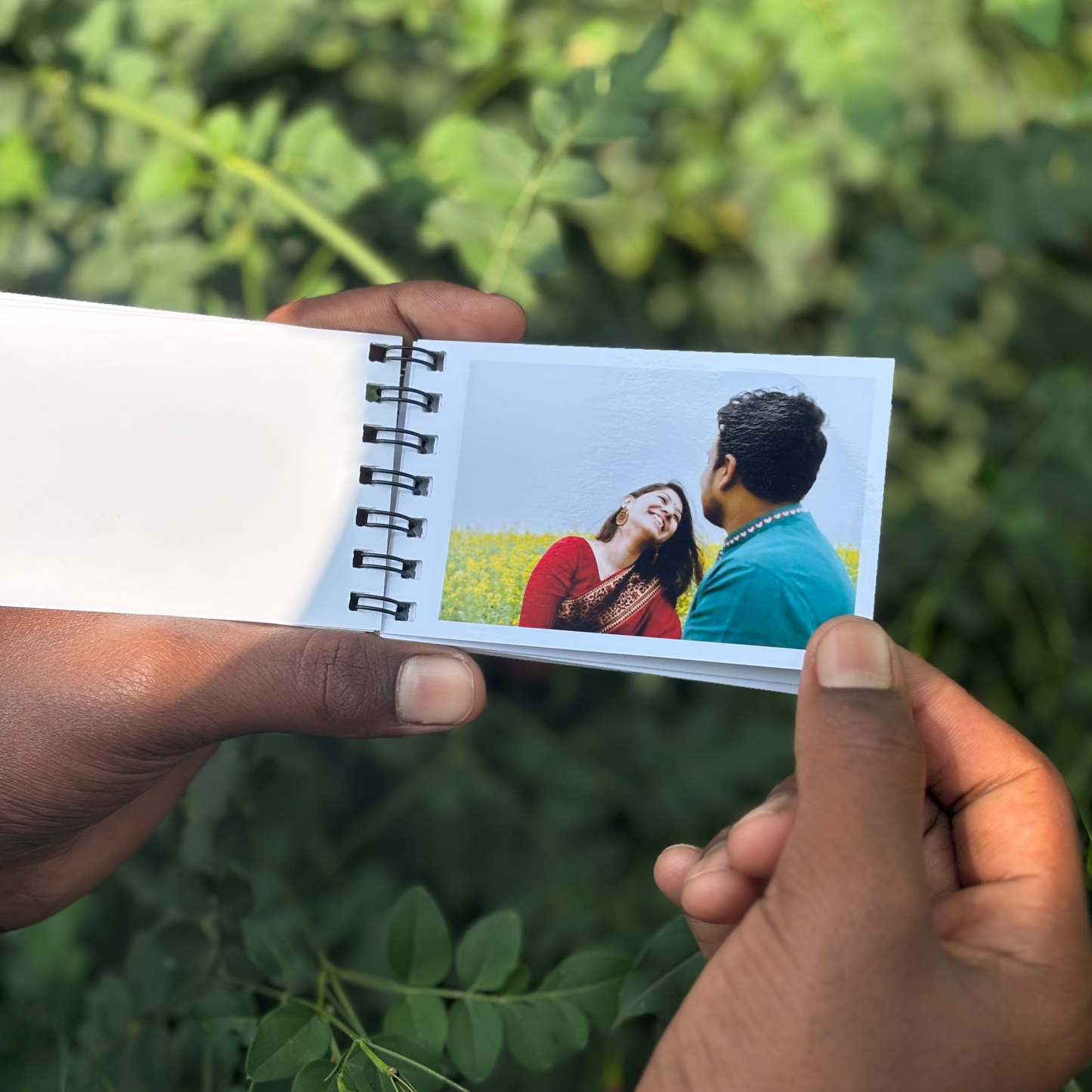 Signature Mini Landscape Album – Personalized with 15 Photos